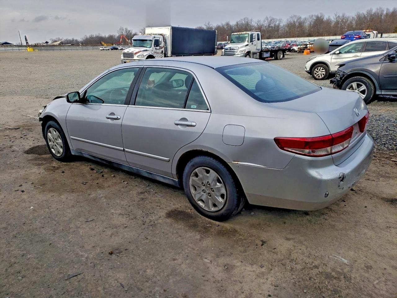 2003 HONDA ACCORD LX photo 2