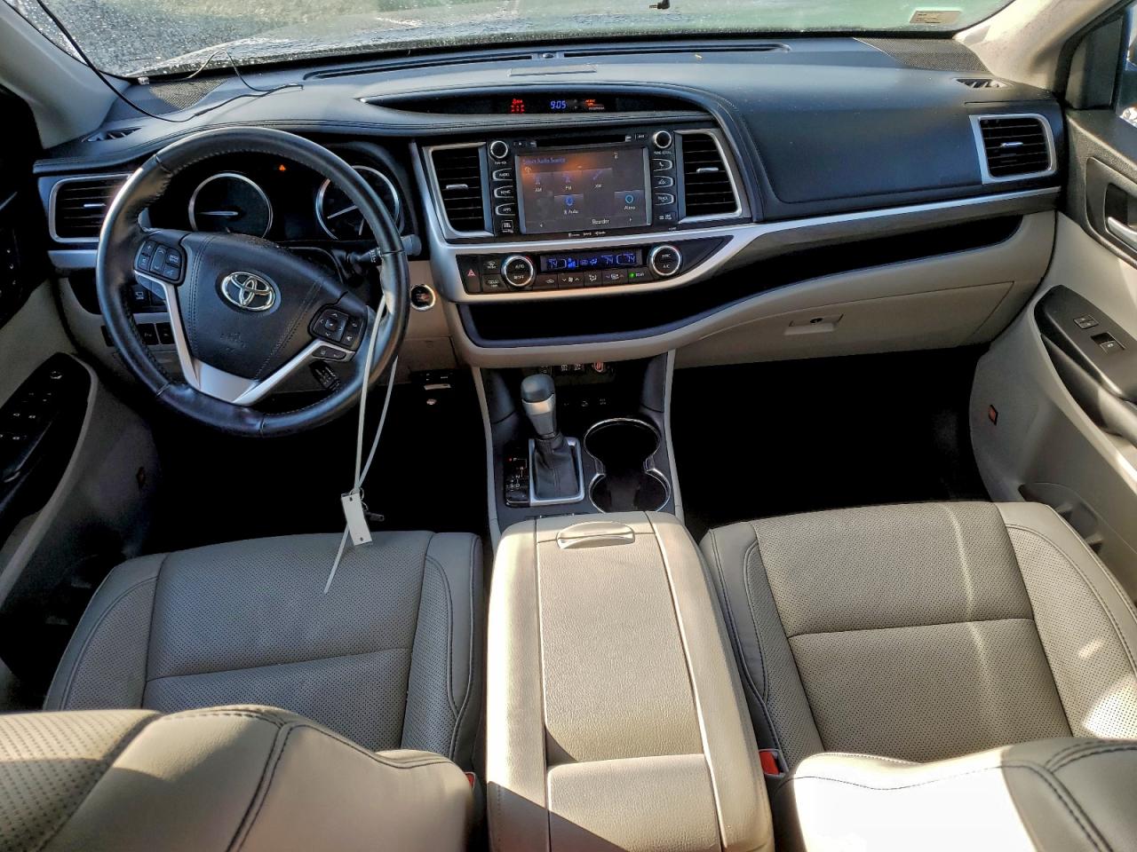 2018 TOYOTA HIGHLANDER LIMITED photo 15