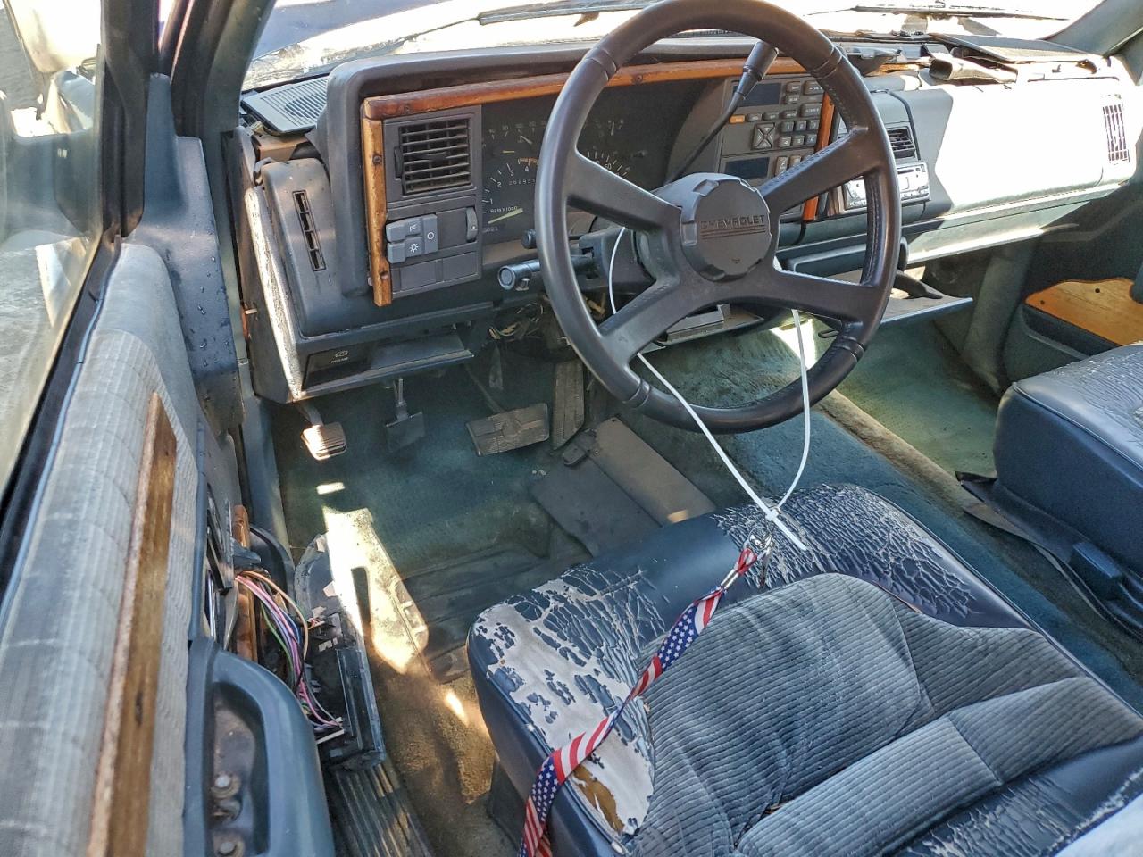 1993 CHEVROLET GMT-400 C3500 photo 29