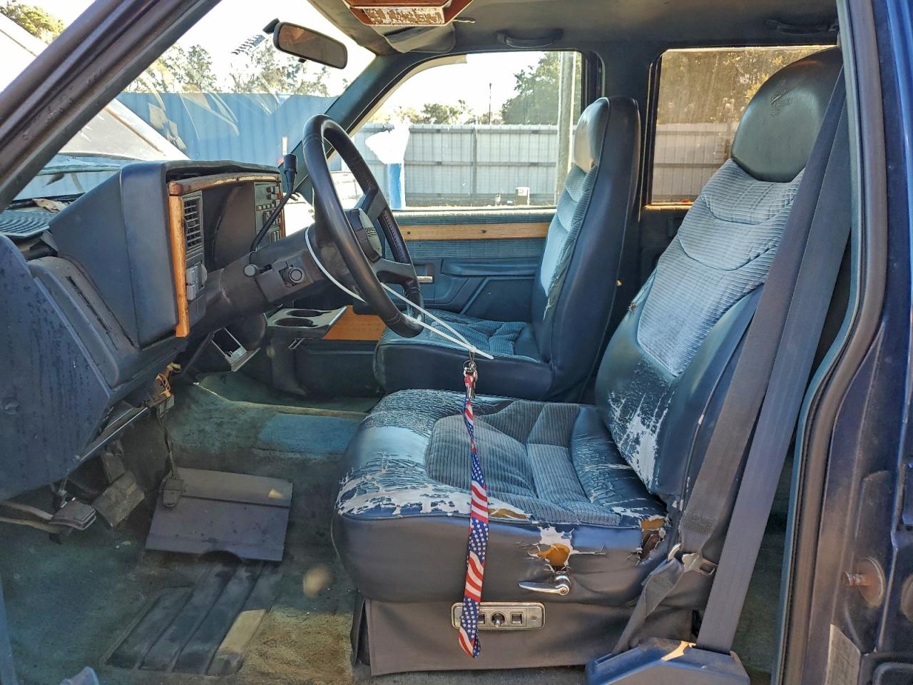1993 CHEVROLET GMT-400 C3500 photo 25