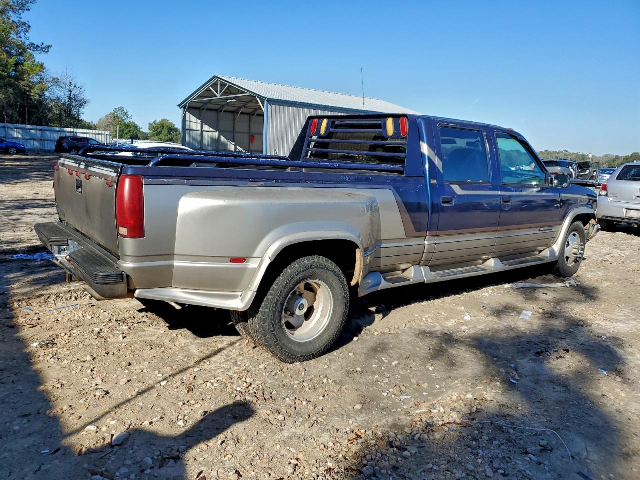 1993 CHEVROLET GMT-400 C3500 photo 9