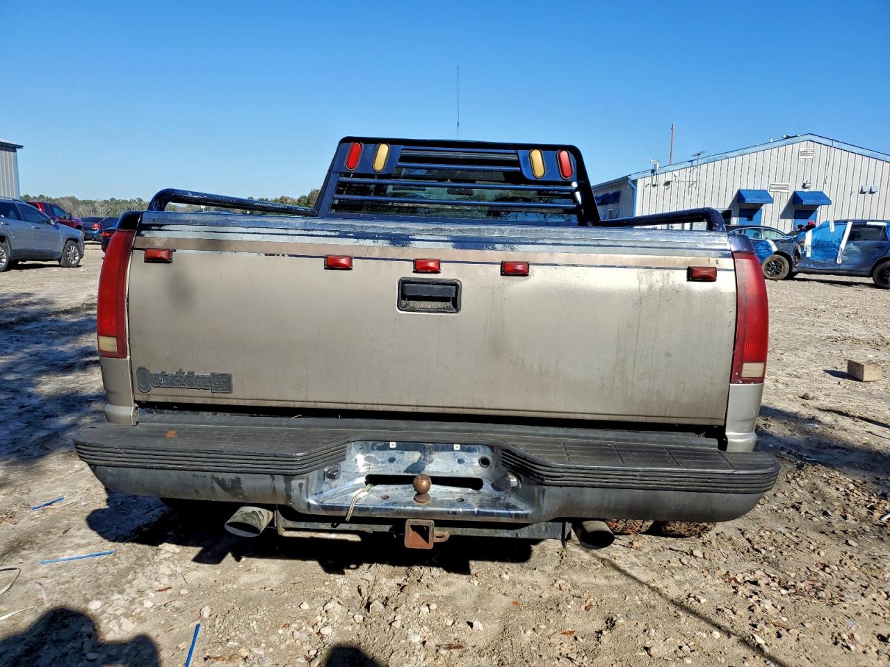 1993 CHEVROLET GMT-400 C3500 photo 21