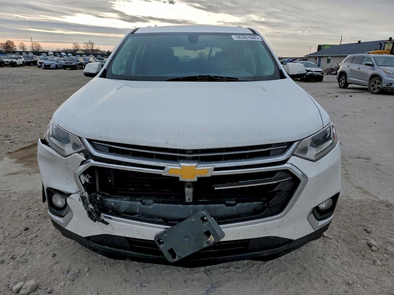 2019 CHEVROLET TRAVERSE LT photo 5