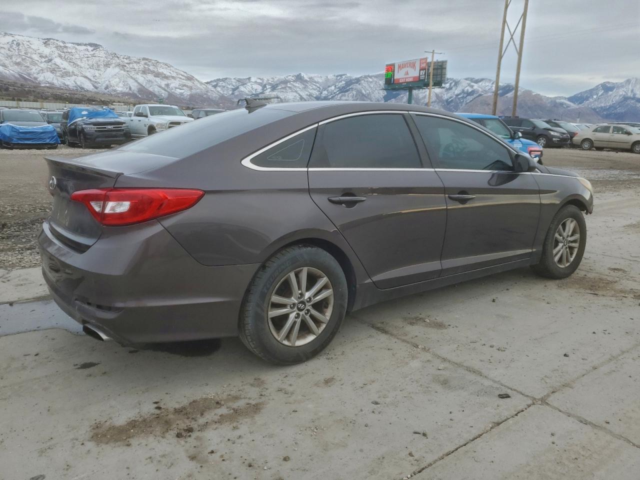 2016 HYUNDAI SONATA SE photo 5