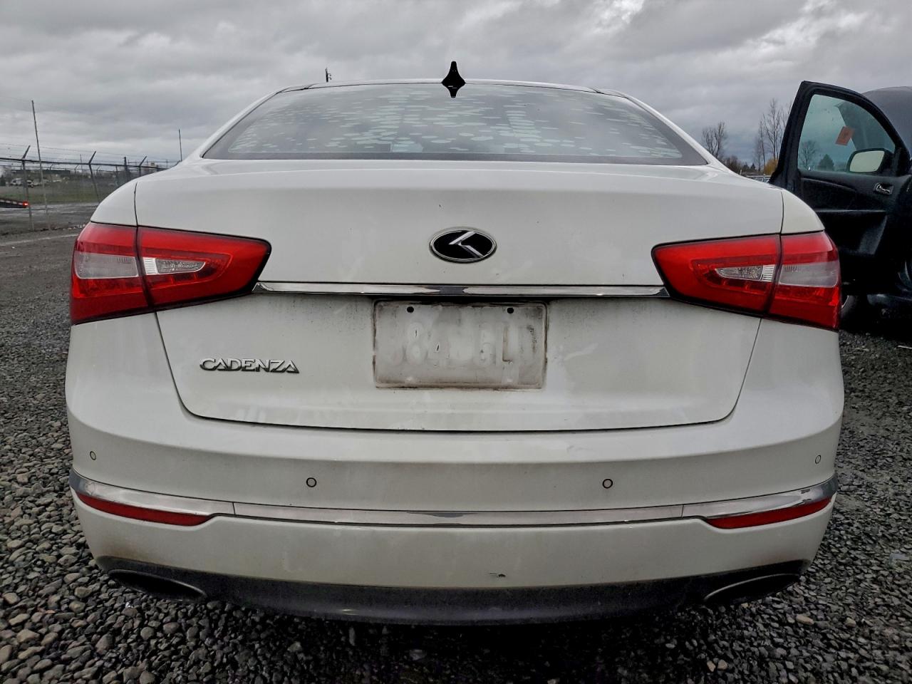 2014 KIA CADENZA PREMIUM photo 11