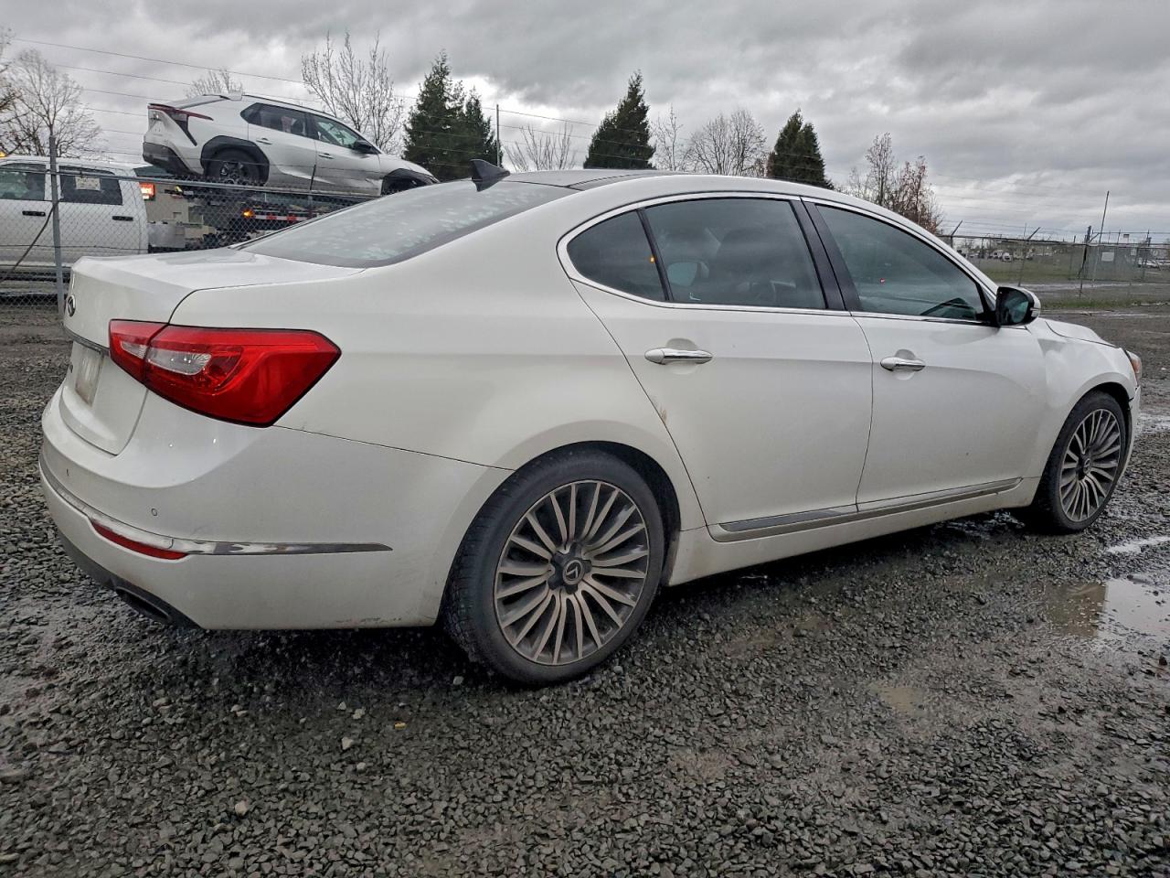 2014 KIA CADENZA PREMIUM photo 5