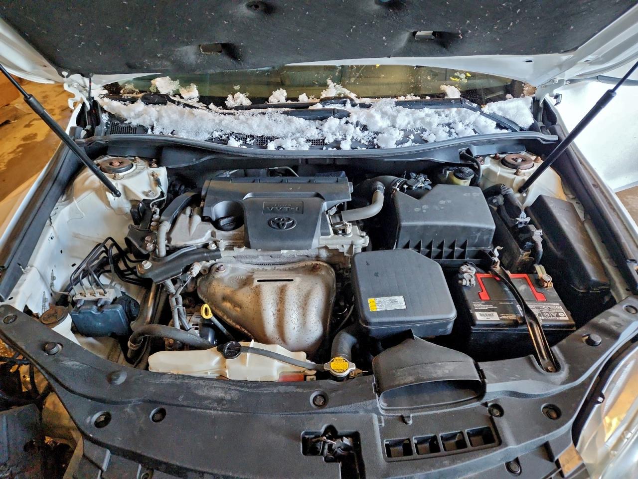 2016 TOYOTA CAMRY LE photo 21