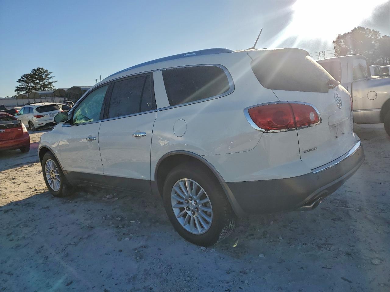 2010 BUICK ENCLAVE CXL photo 3
