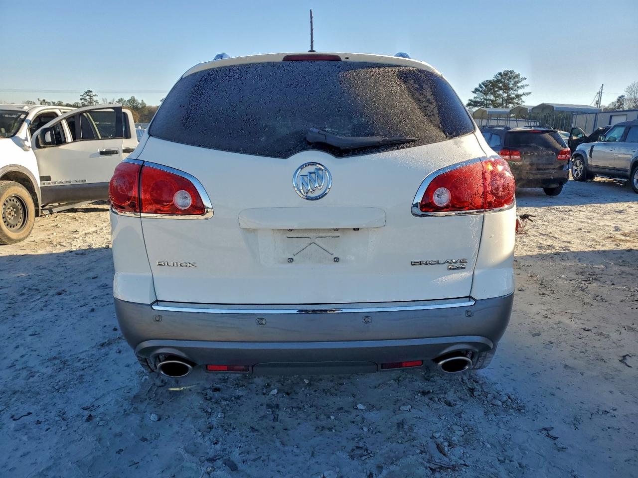 2010 BUICK ENCLAVE CXL photo 11