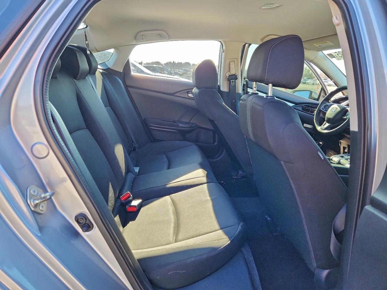 2016 HONDA CIVIC LX photo 10