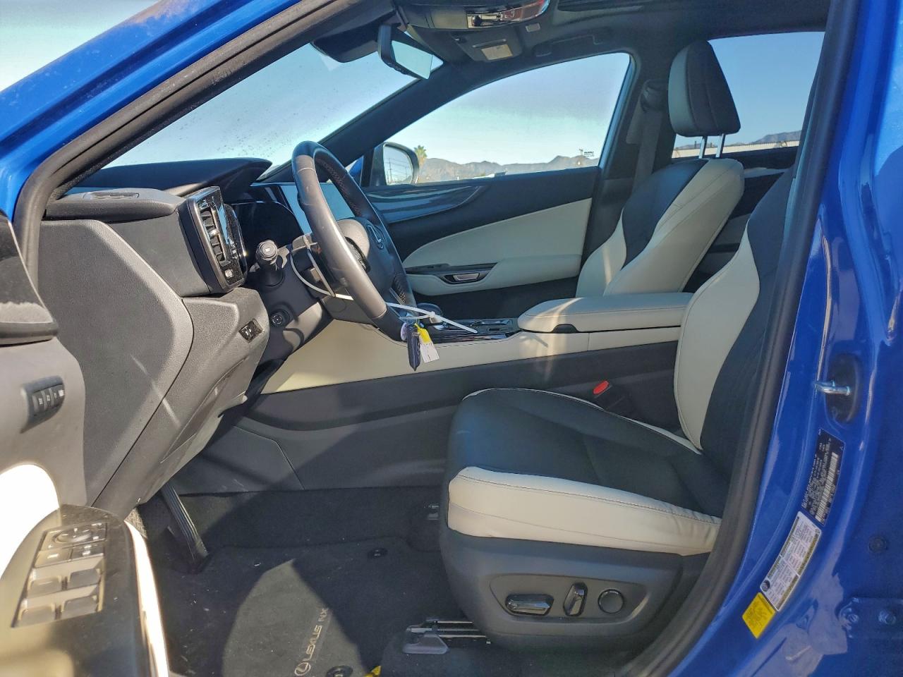 2024 LEXUS NX 350H BASE photo 7