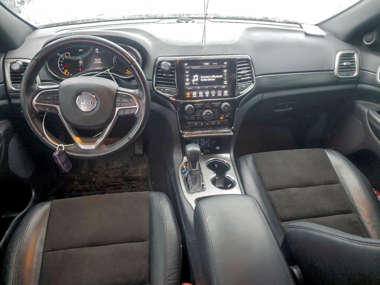 2020 JEEP GRAND CHEROKEE LAREDO photo 8