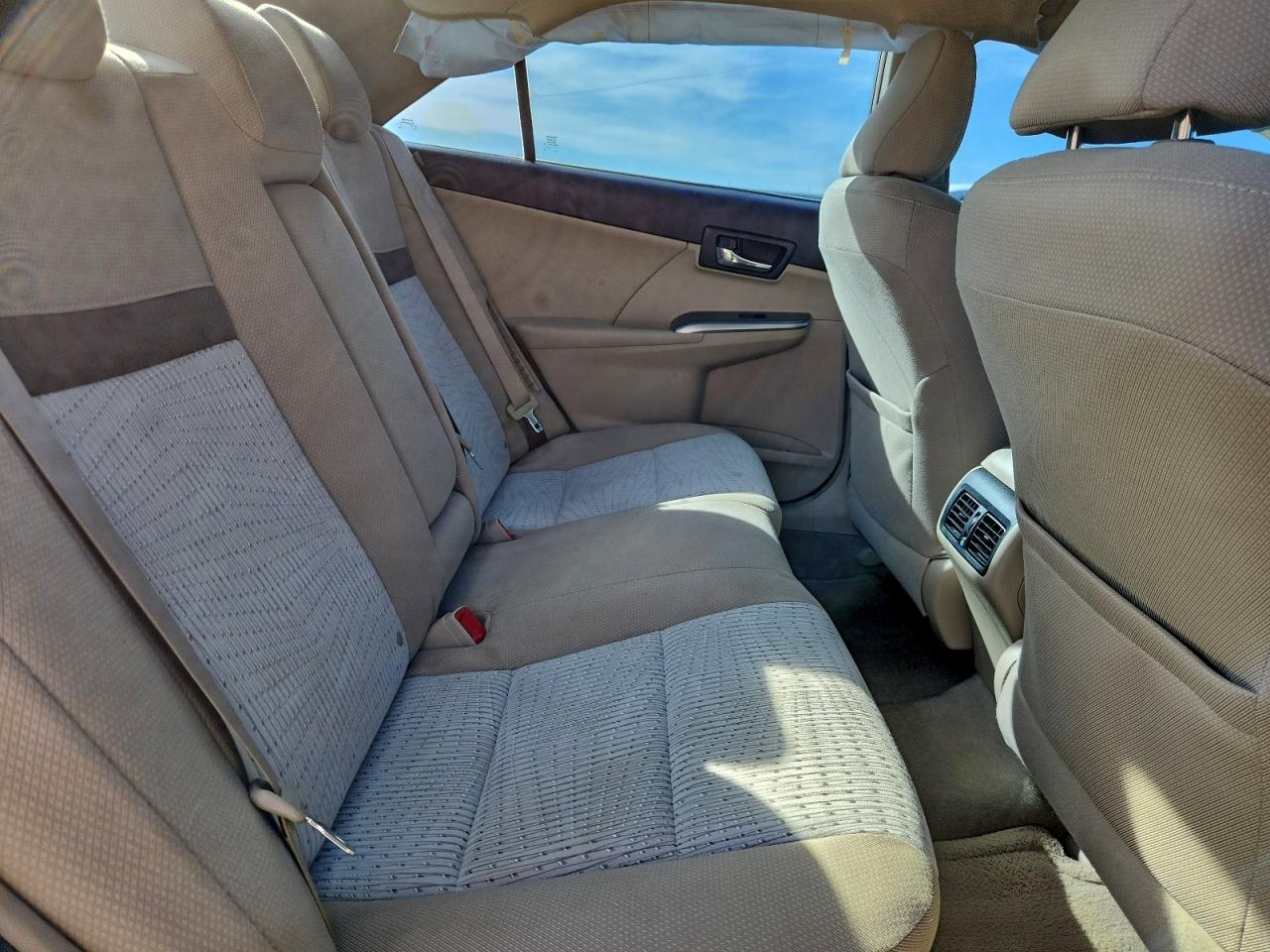 2013 TOYOTA CAMRY HYBRID photo 10