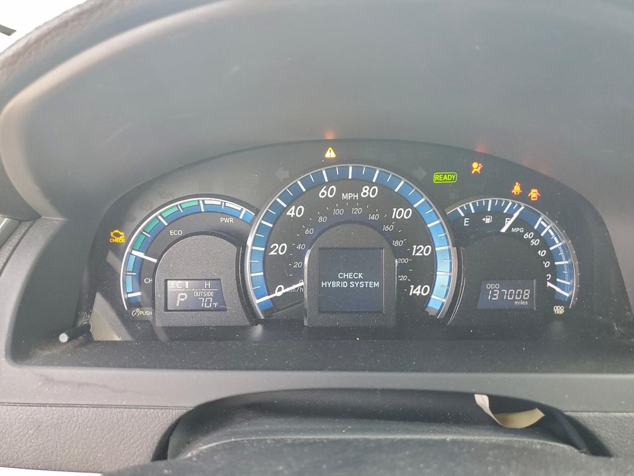 2013 TOYOTA CAMRY HYBRID photo 9
