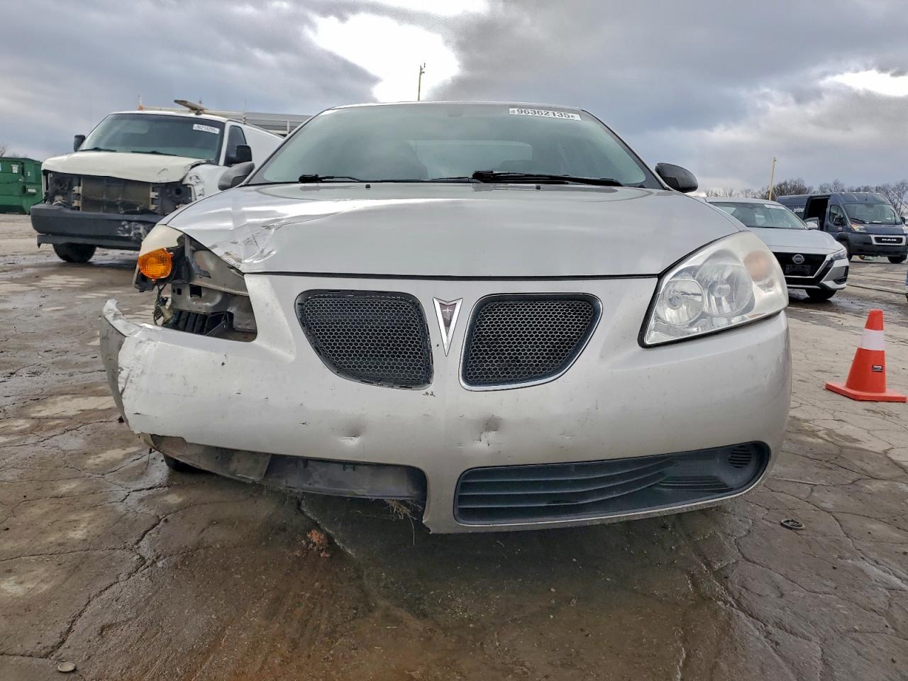 2007 PONTIAC G6 VALUE LEADER photo 5