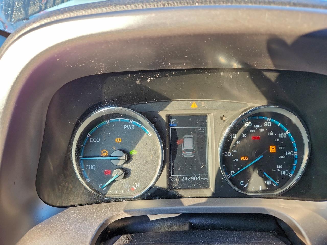 2016 TOYOTA RAV4 HV XLE photo 9