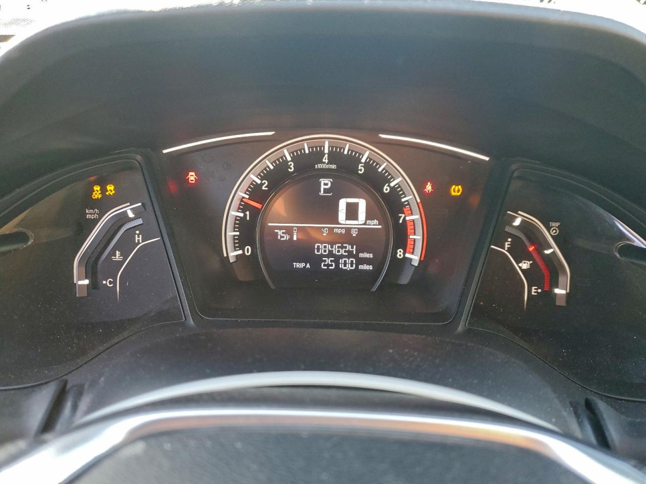 2017 HONDA CIVIC LX photo 9