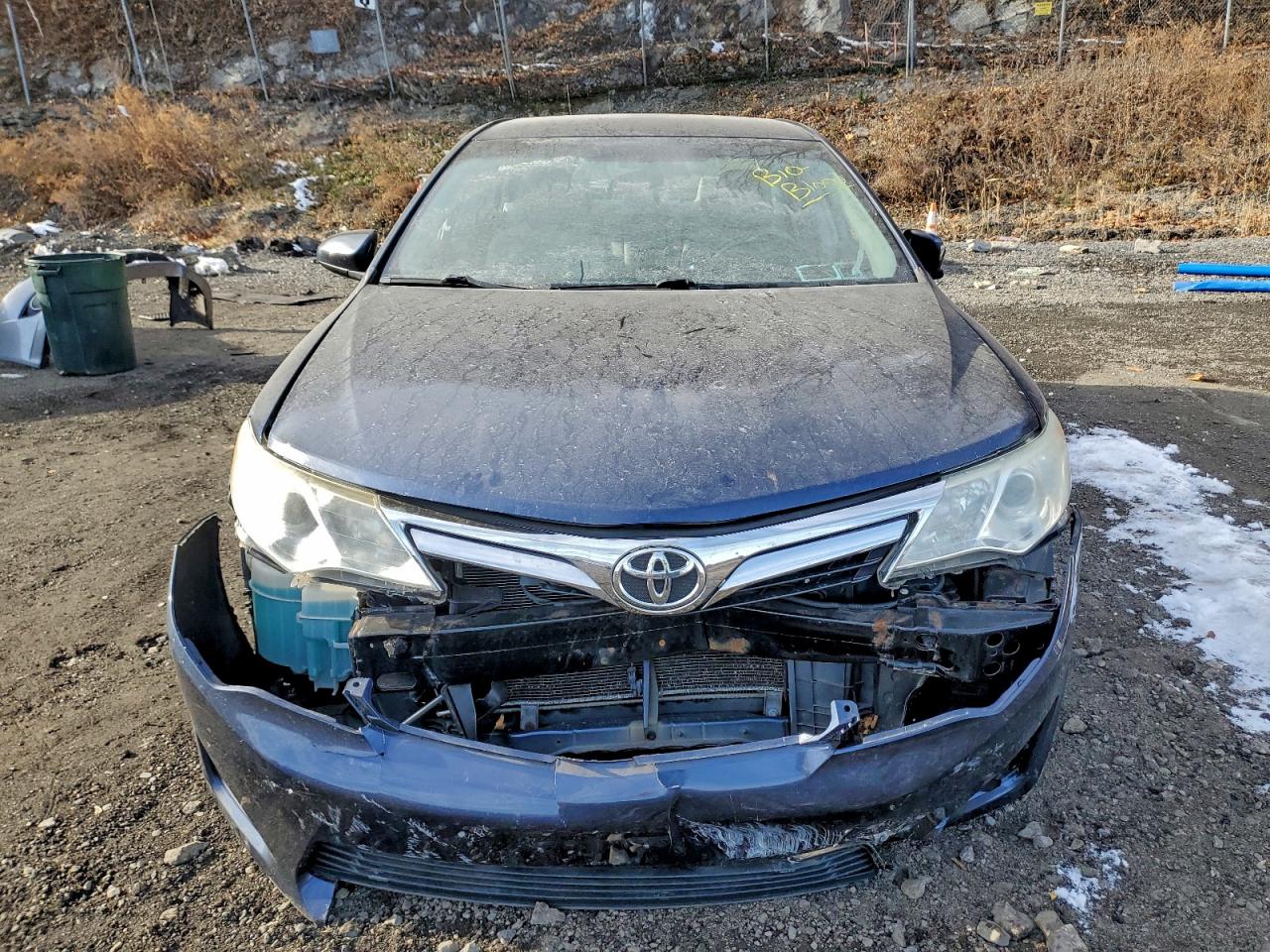 2014 TOYOTA CAMRY LE photo 13