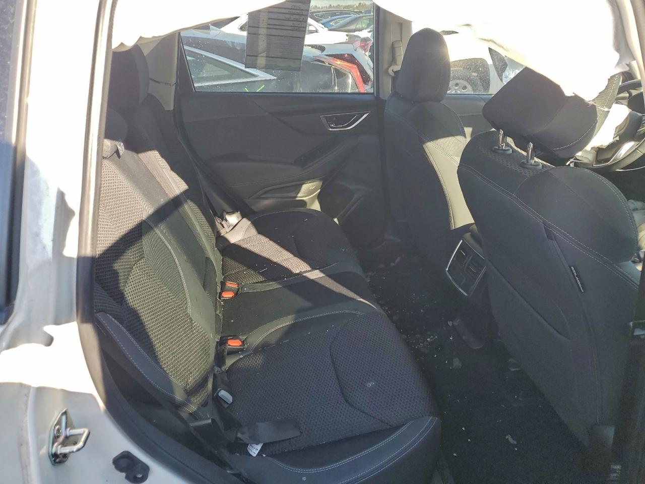 2022 SUBARU FORESTER PREMIUM photo 11