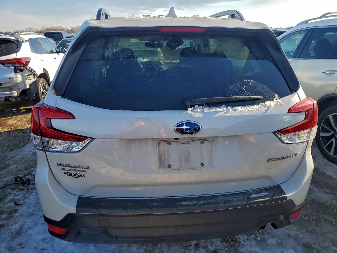 2022 SUBARU FORESTER PREMIUM photo 6