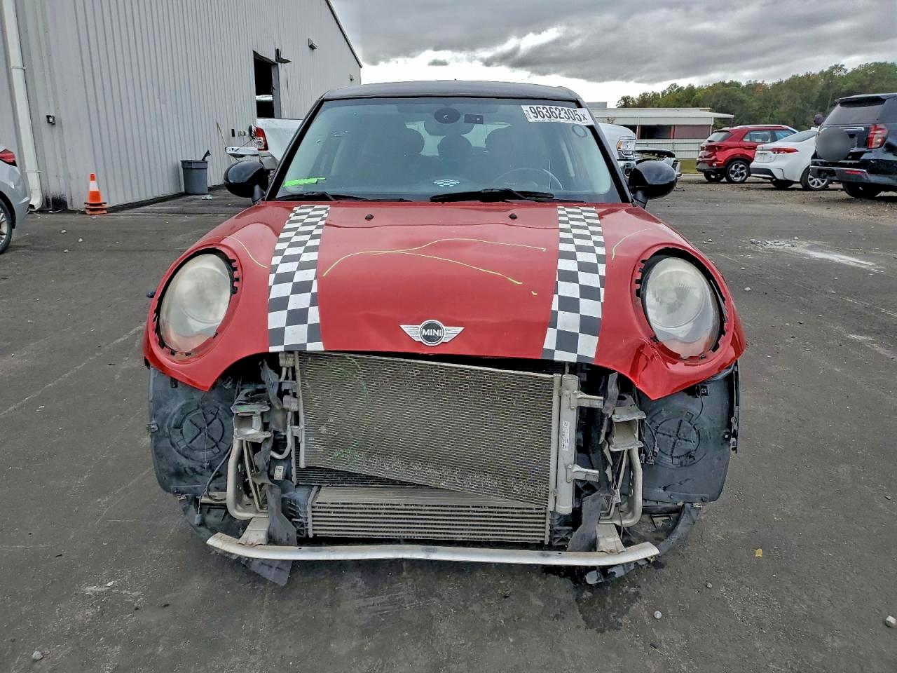 2016 MINI COOPER photo 5