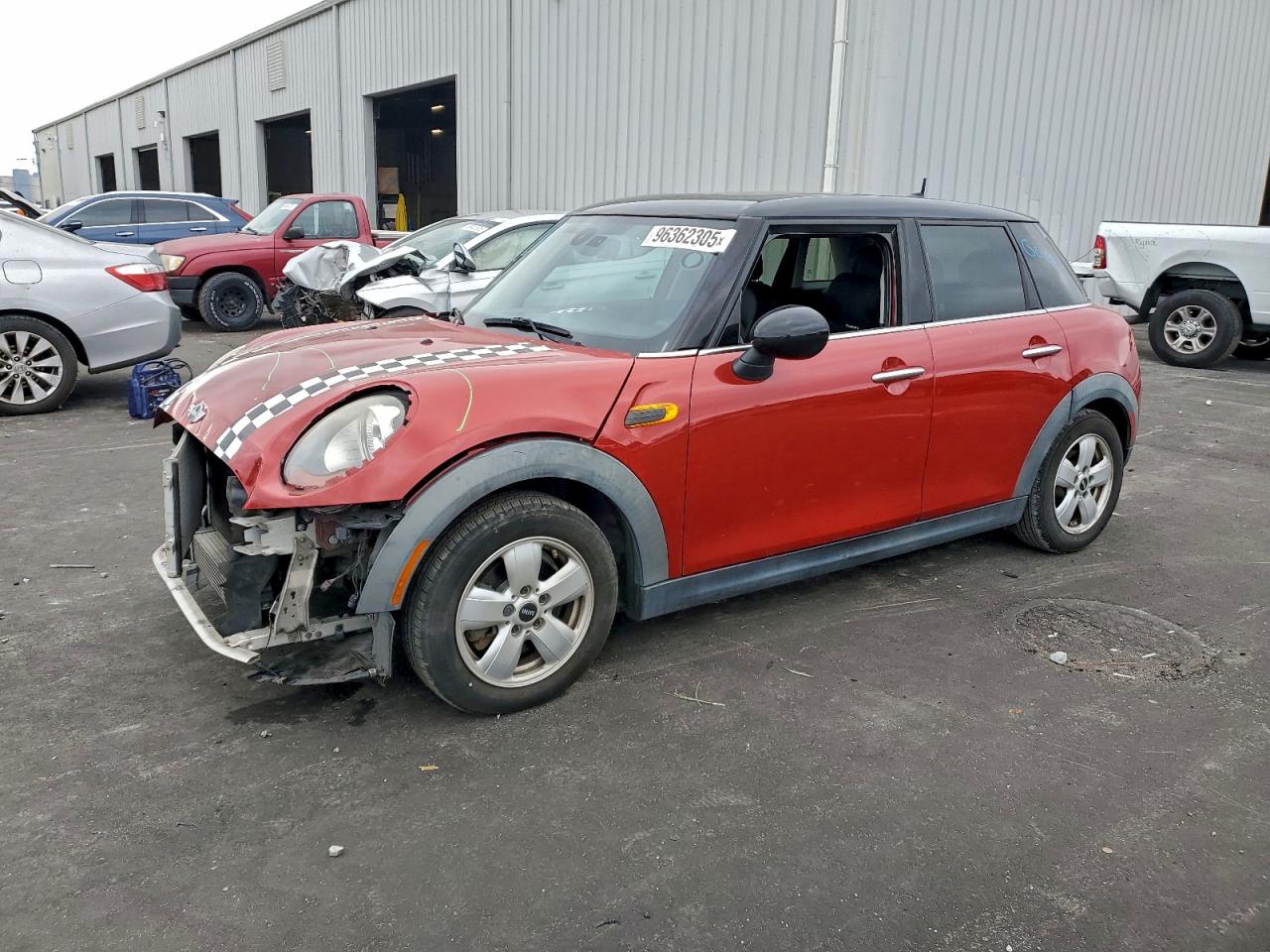 2016 MINI COOPER