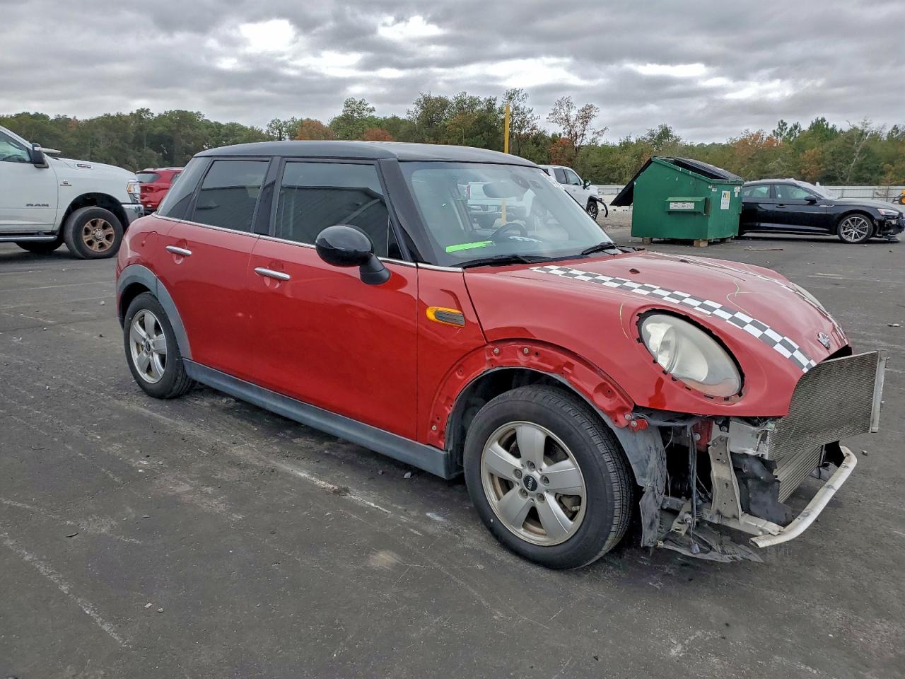 2016 MINI COOPER photo 4