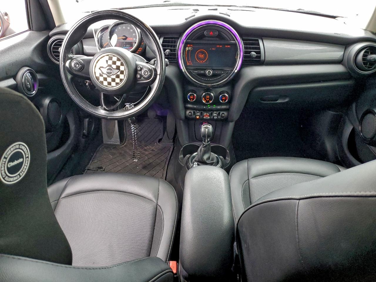 2016 MINI COOPER photo 8