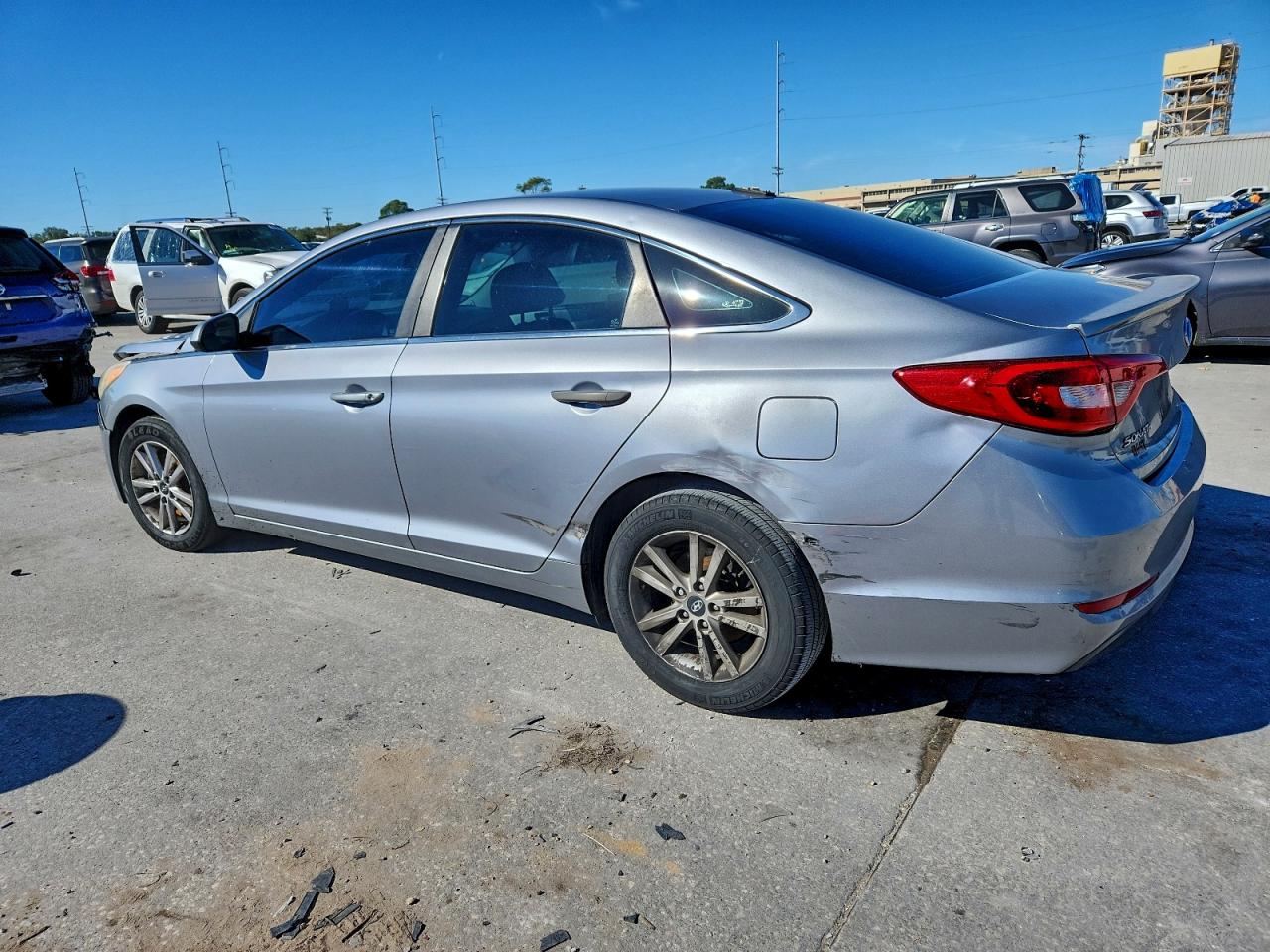 2016 HYUNDAI SONATA SE photo 2