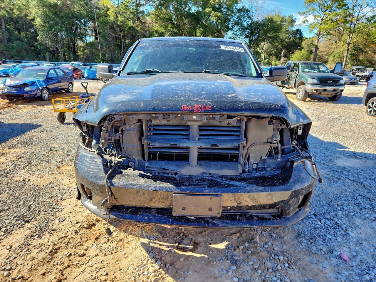 2014 RAM 1500 ST photo 9