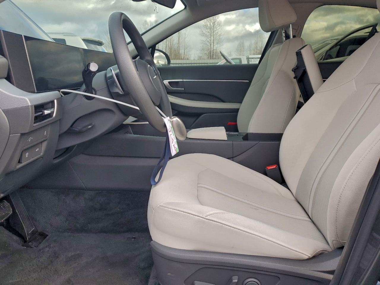 2024 HYUNDAI SONATA SEL photo 7