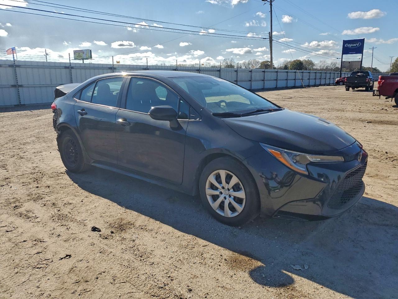 2021 TOYOTA COROLLA LE photo 10