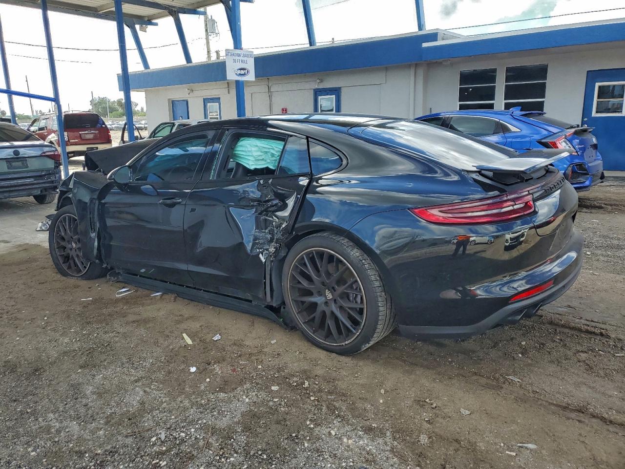 2019 PORSCHE PANAMERA BASE photo 2