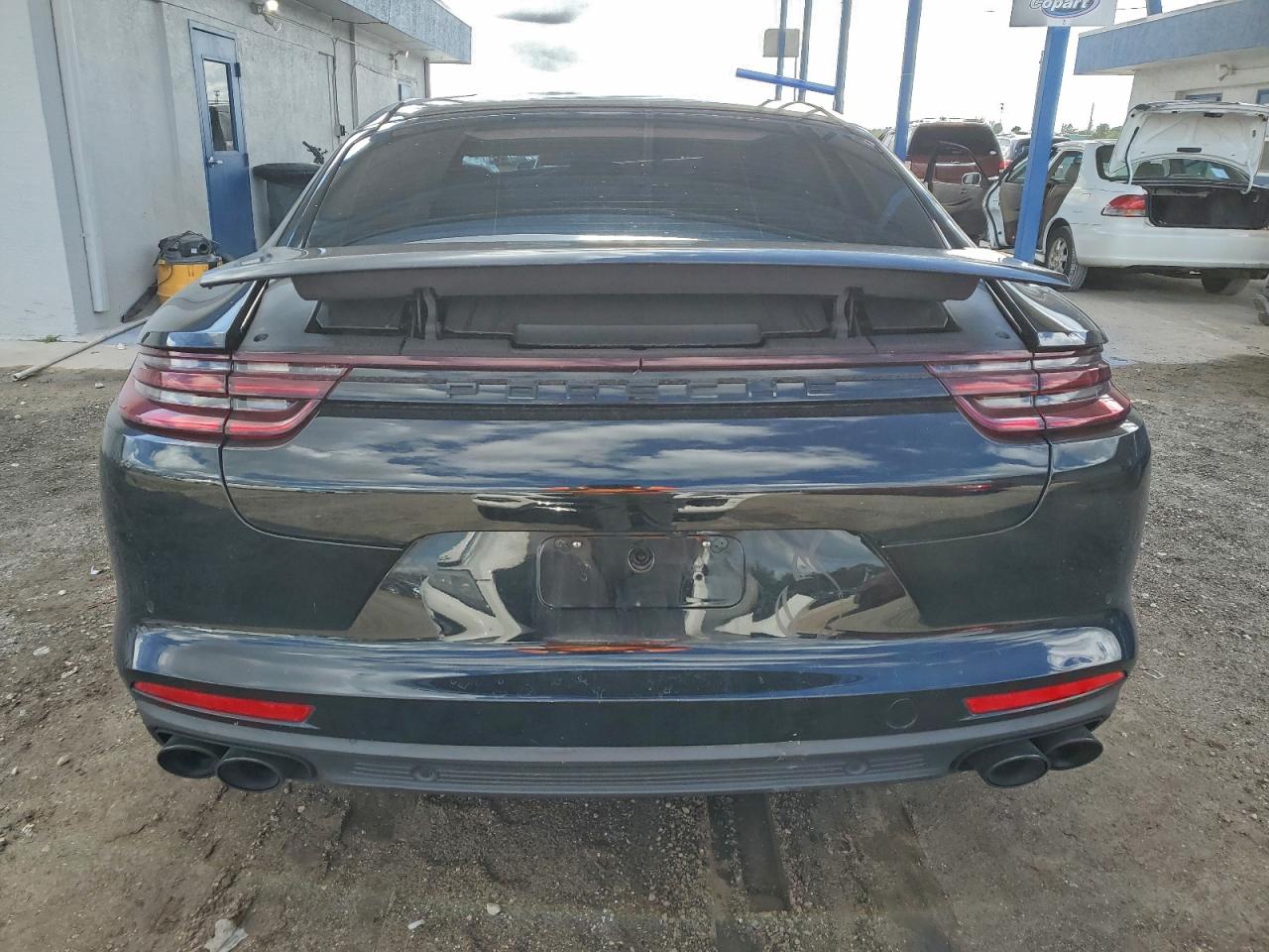 2019 PORSCHE PANAMERA BASE photo 6