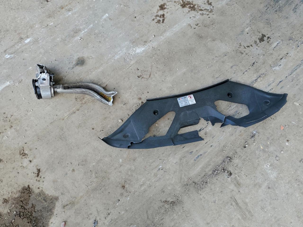 2019 PORSCHE PANAMERA BASE photo 12