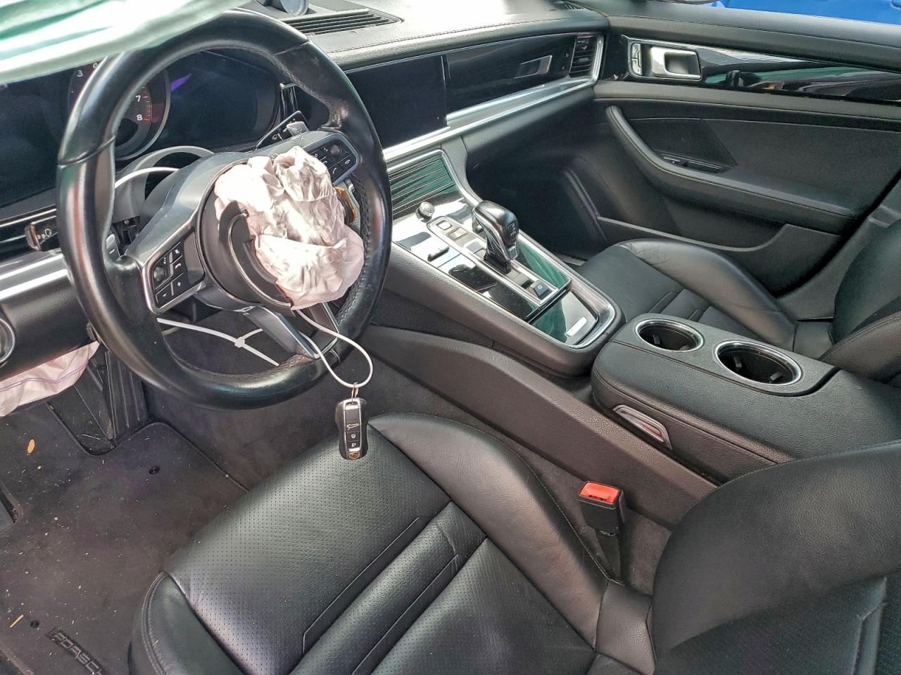2019 PORSCHE PANAMERA BASE photo 8
