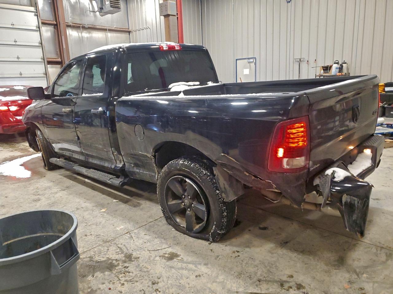 2015 RAM 1500 ST photo 2