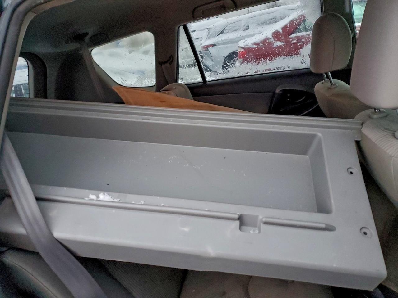 2012 TOYOTA RAV4 photo 13