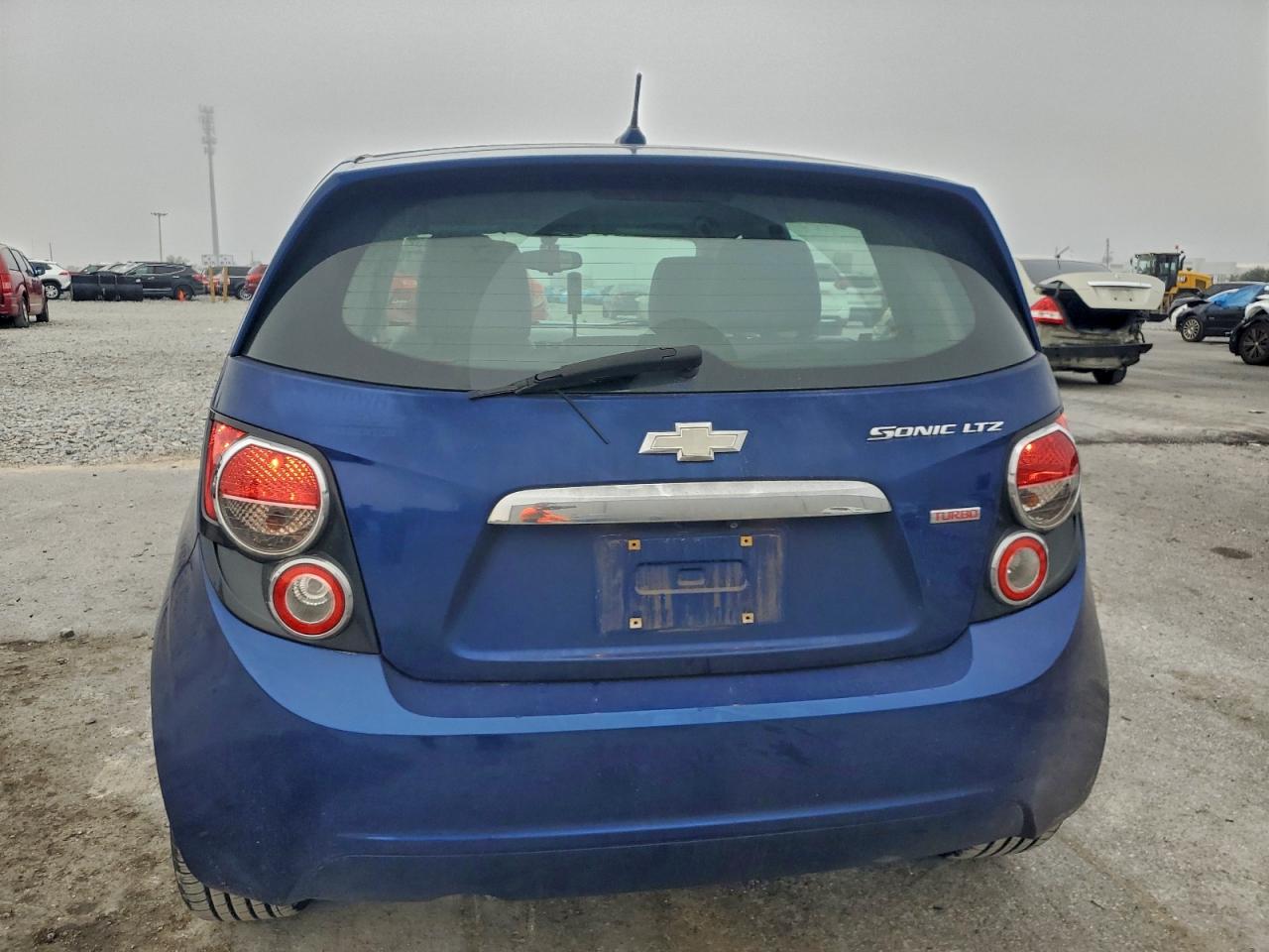 2014 CHEVROLET SONIC LTZ photo 6