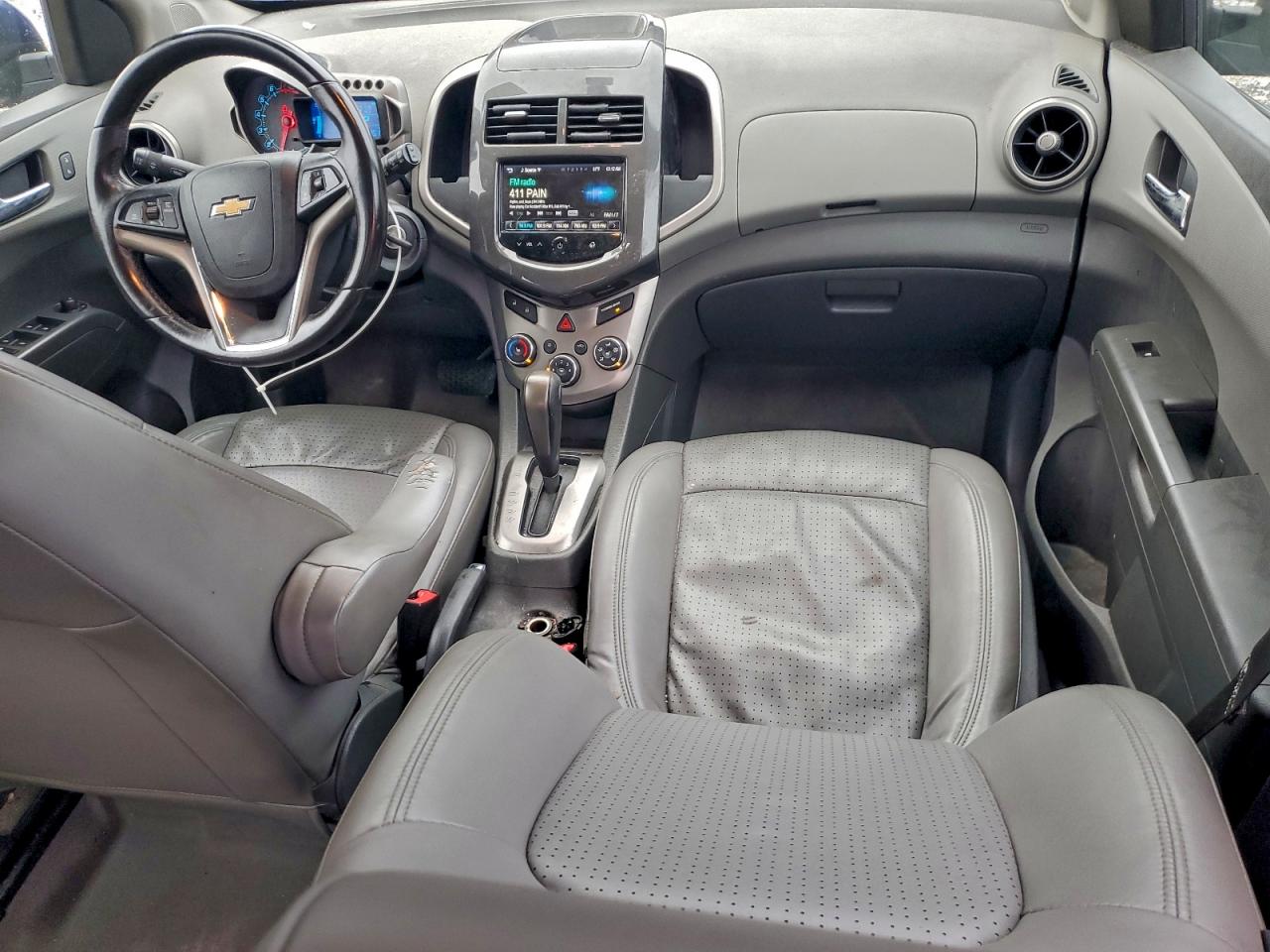 2014 CHEVROLET SONIC LTZ photo 8