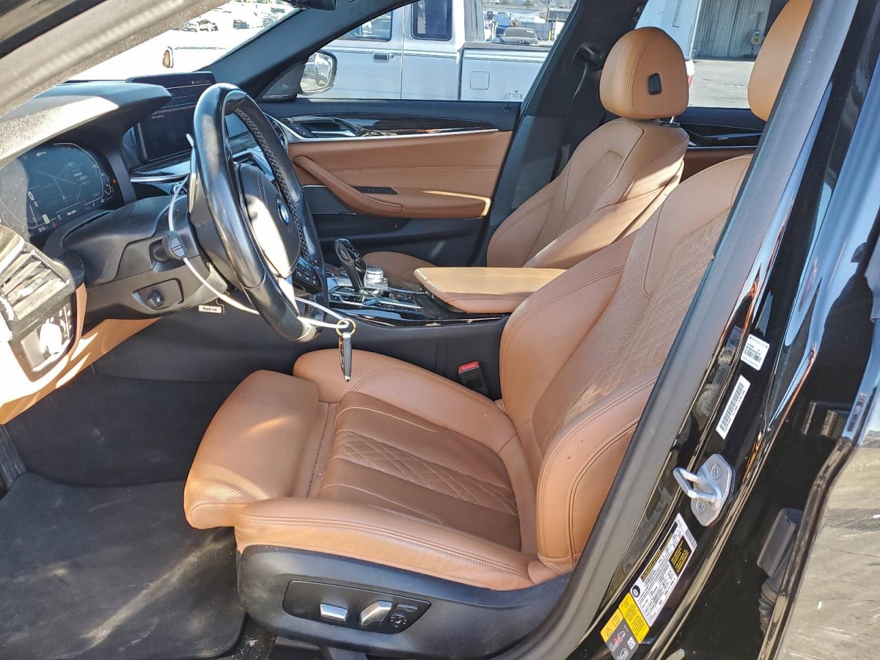 2021 BMW 530E photo 13