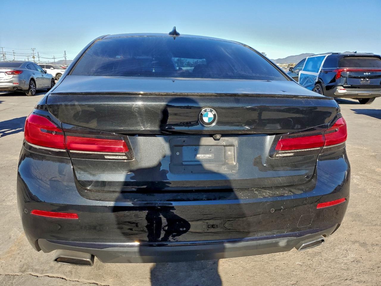 2021 BMW 530E photo 11