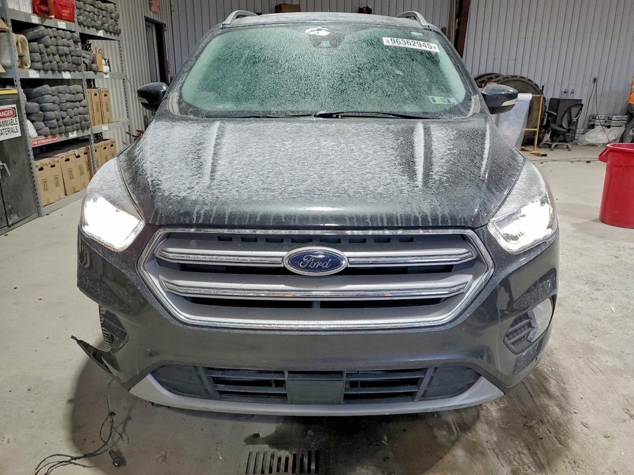 2018 FORD ESCAPE TITANIUM photo 9