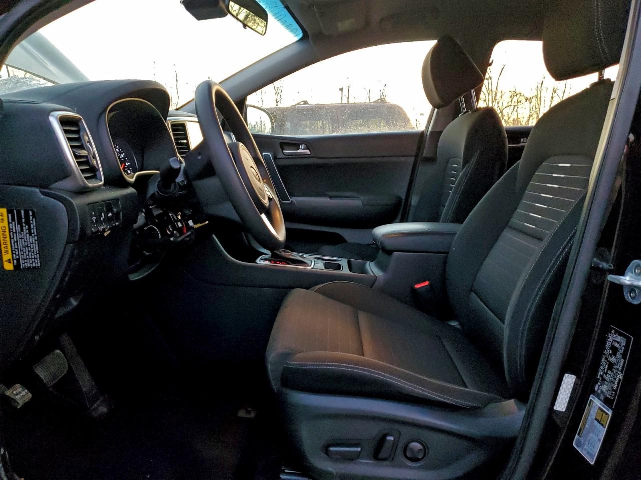 2020 KIA SPORTAGE LX photo 7