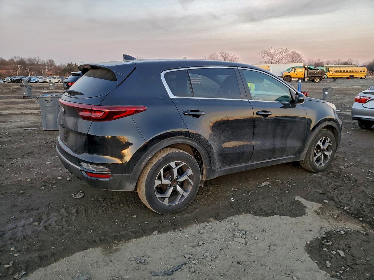 2020 KIA SPORTAGE LX photo 3
