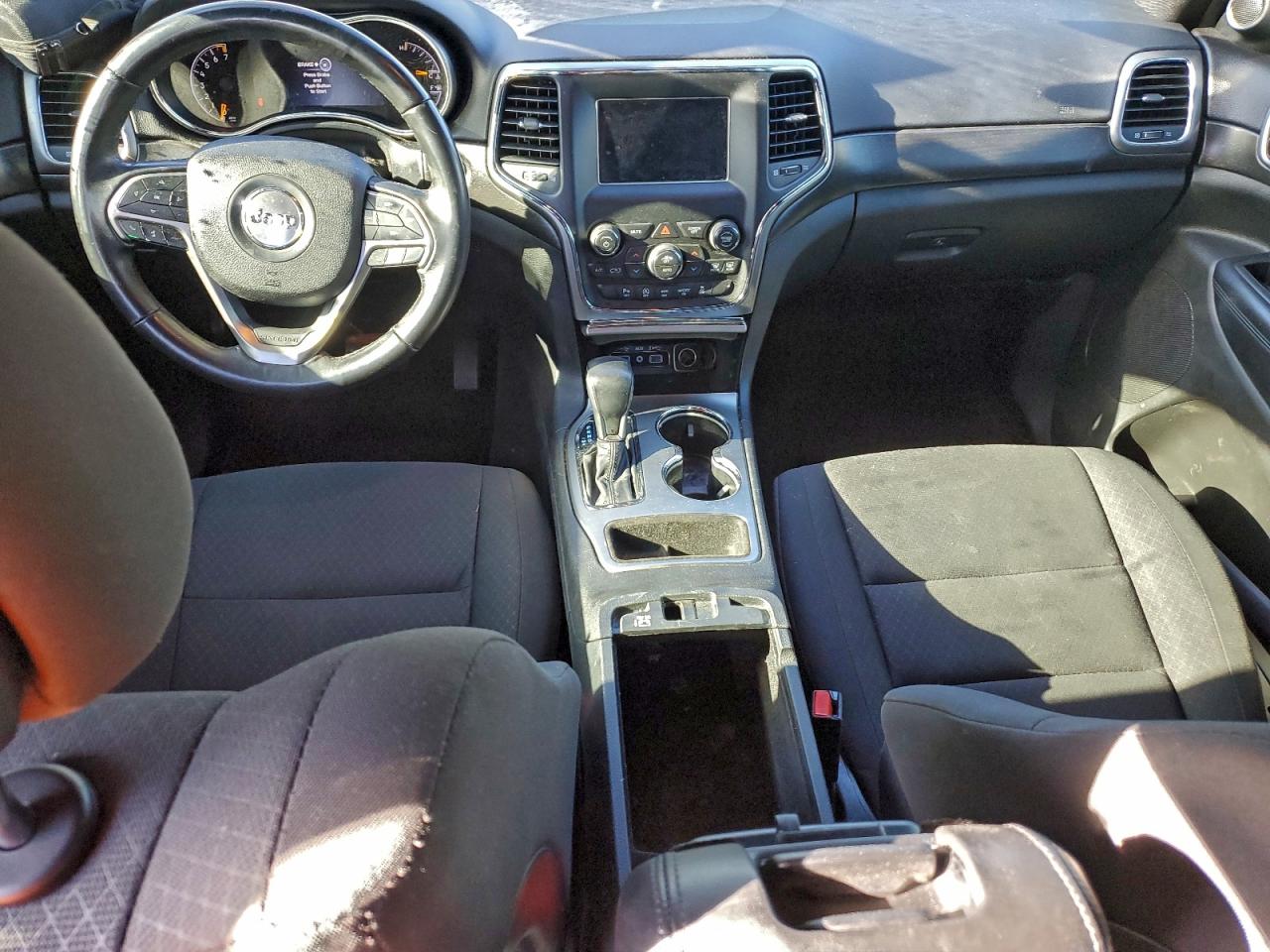 2018 JEEP GRAND CHEROKEE LAREDO photo 8