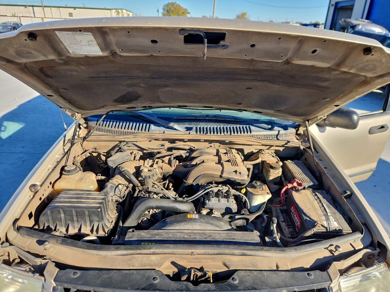 2005 FORD EXPLORER XLS photo 12