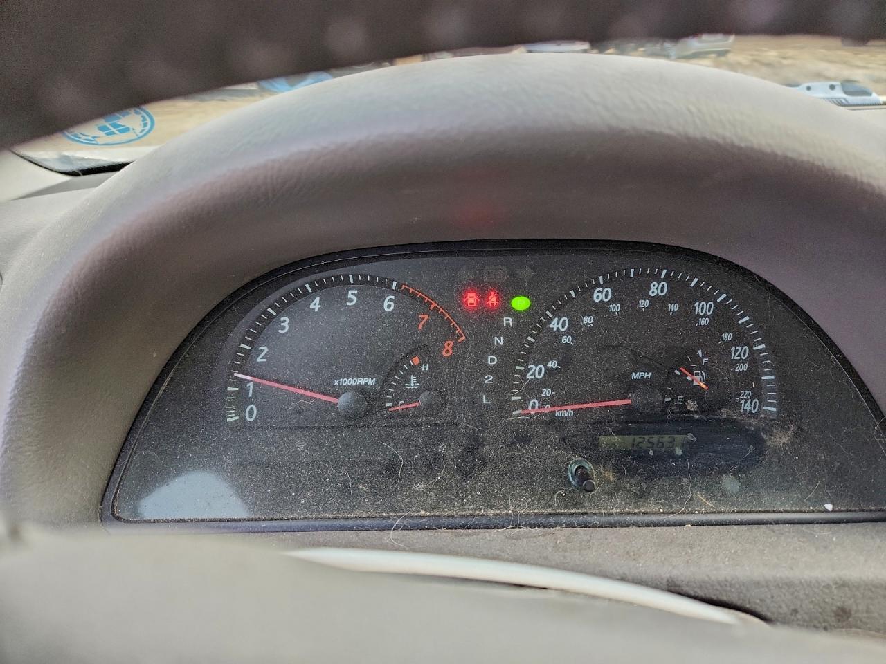 2004 TOYOTA CAMRY LE photo 17