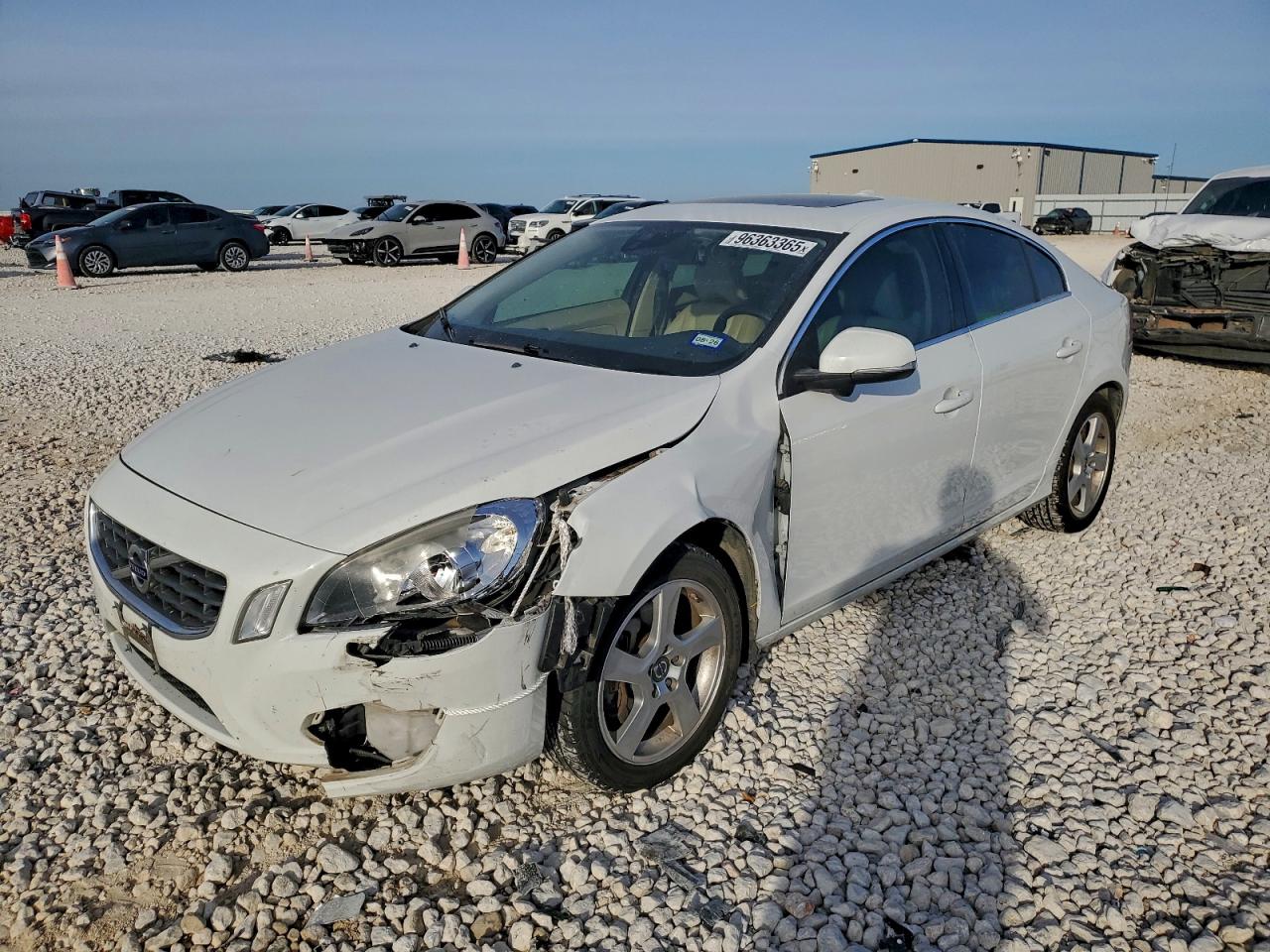 2013 VOLVO S60