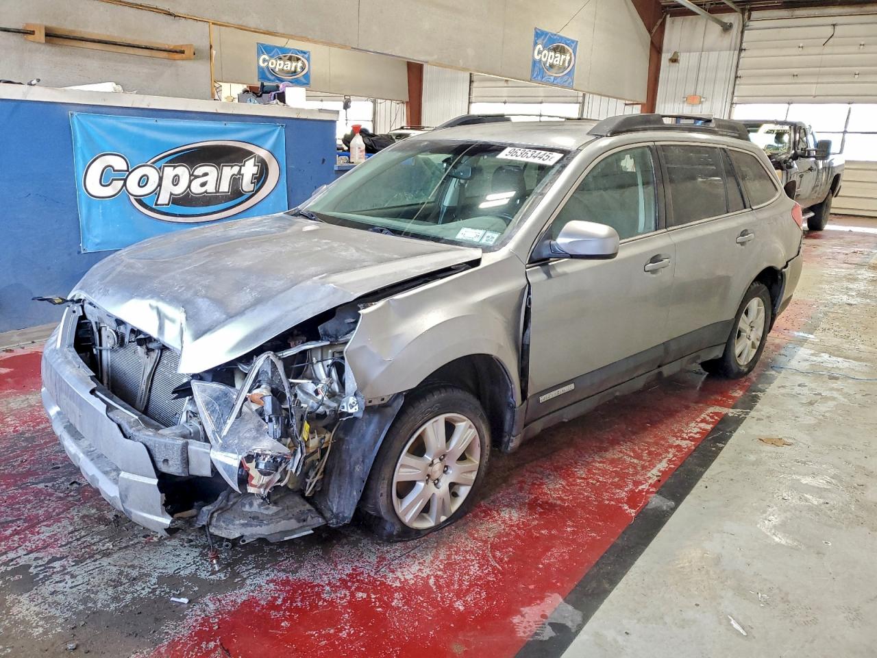 2011 SUBARU OUTBACK
